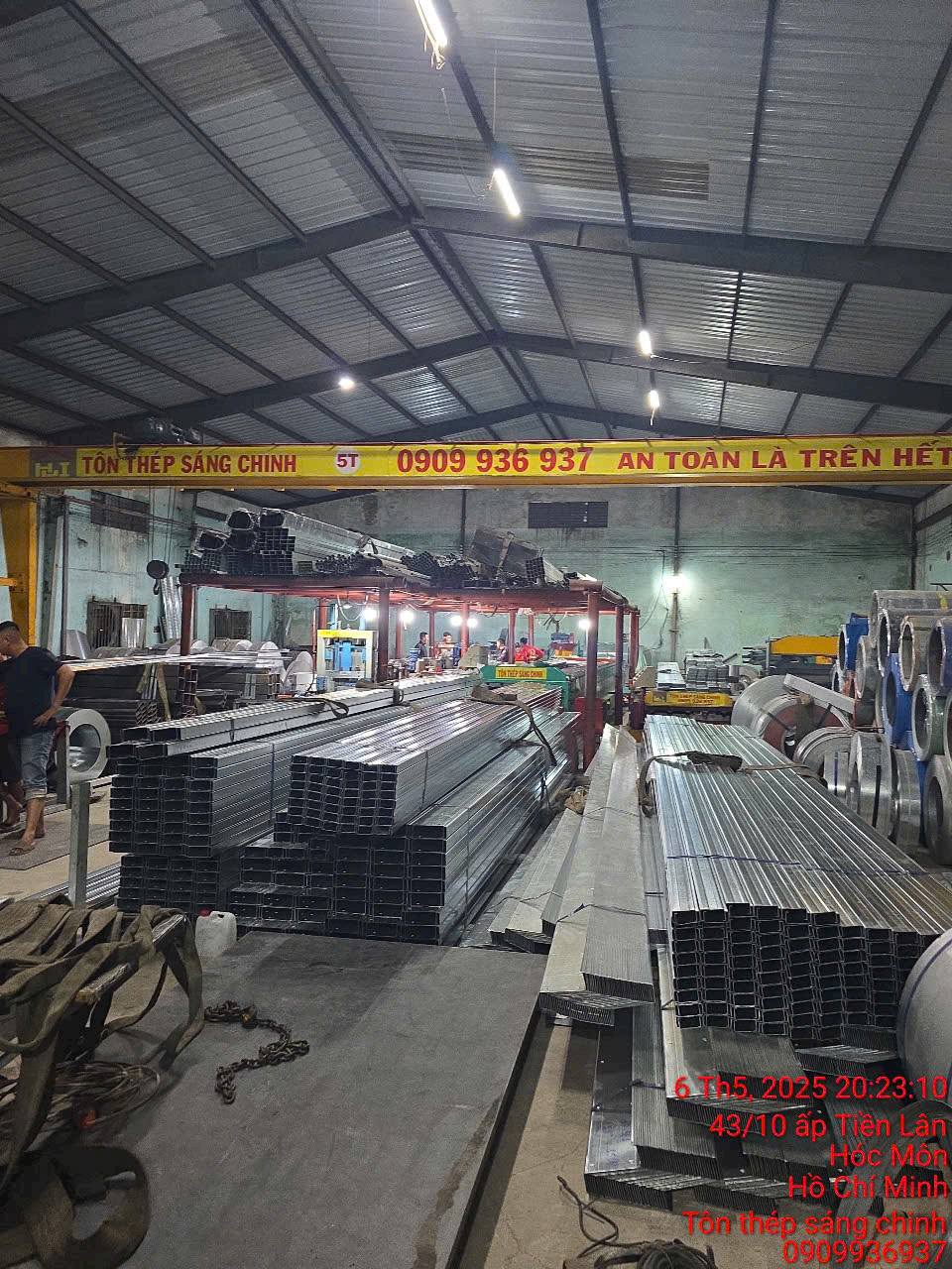 Bảng Báo Giá Xà Gồ Z Tại Tôn Sàn Decking
